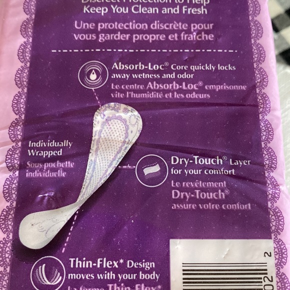 Poise liners for light bladder leakage 24 count each 3 packs. - Picture 3 of 4